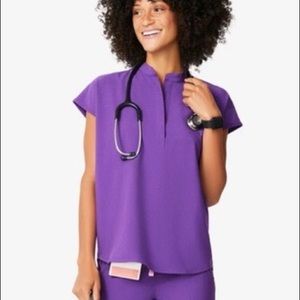 Figs XXS Ultra Violet Rafaela